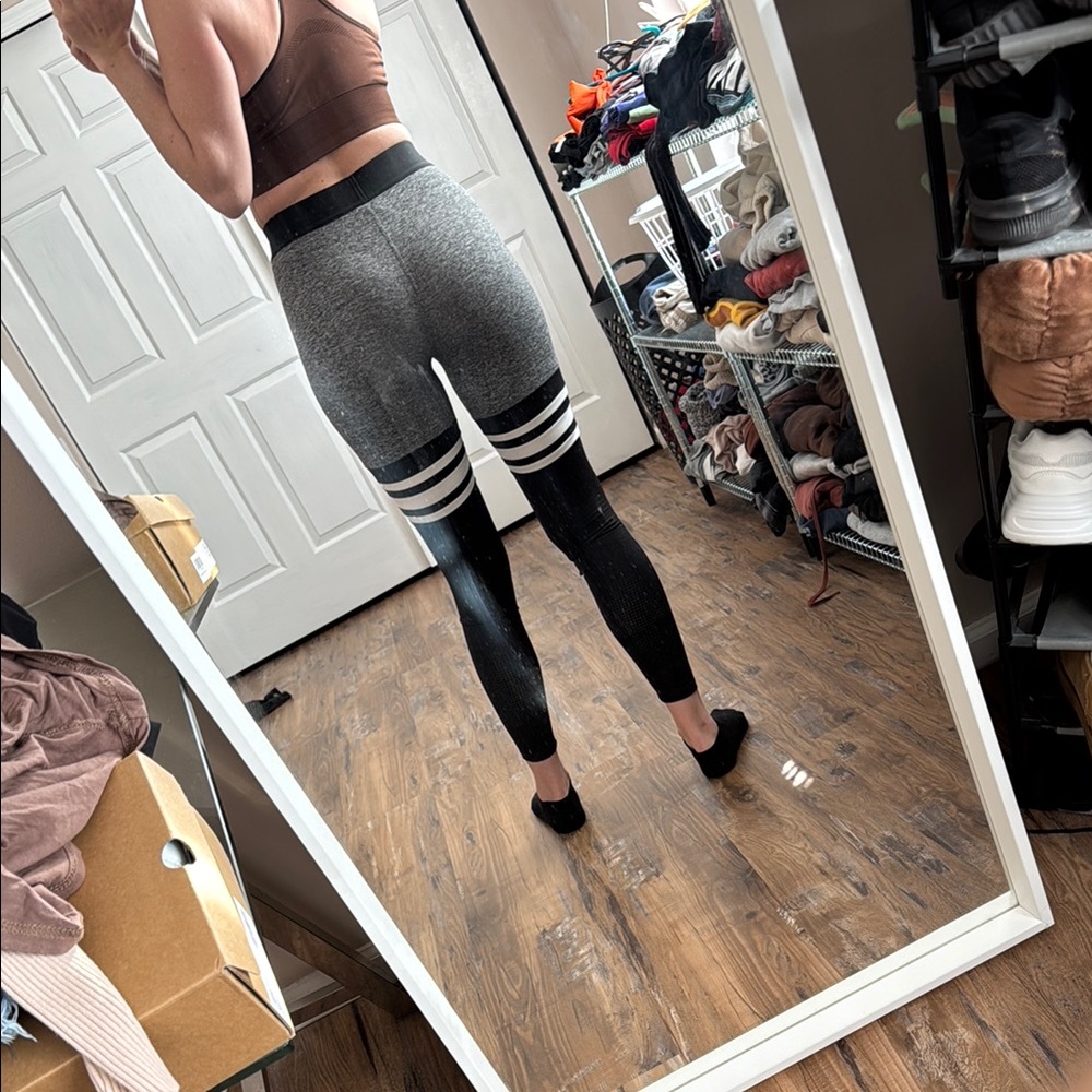 Bombshell gradient leggings - Picture 2 of 4
